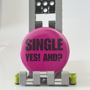 "SINGLE YES! AND?" Pop Pin